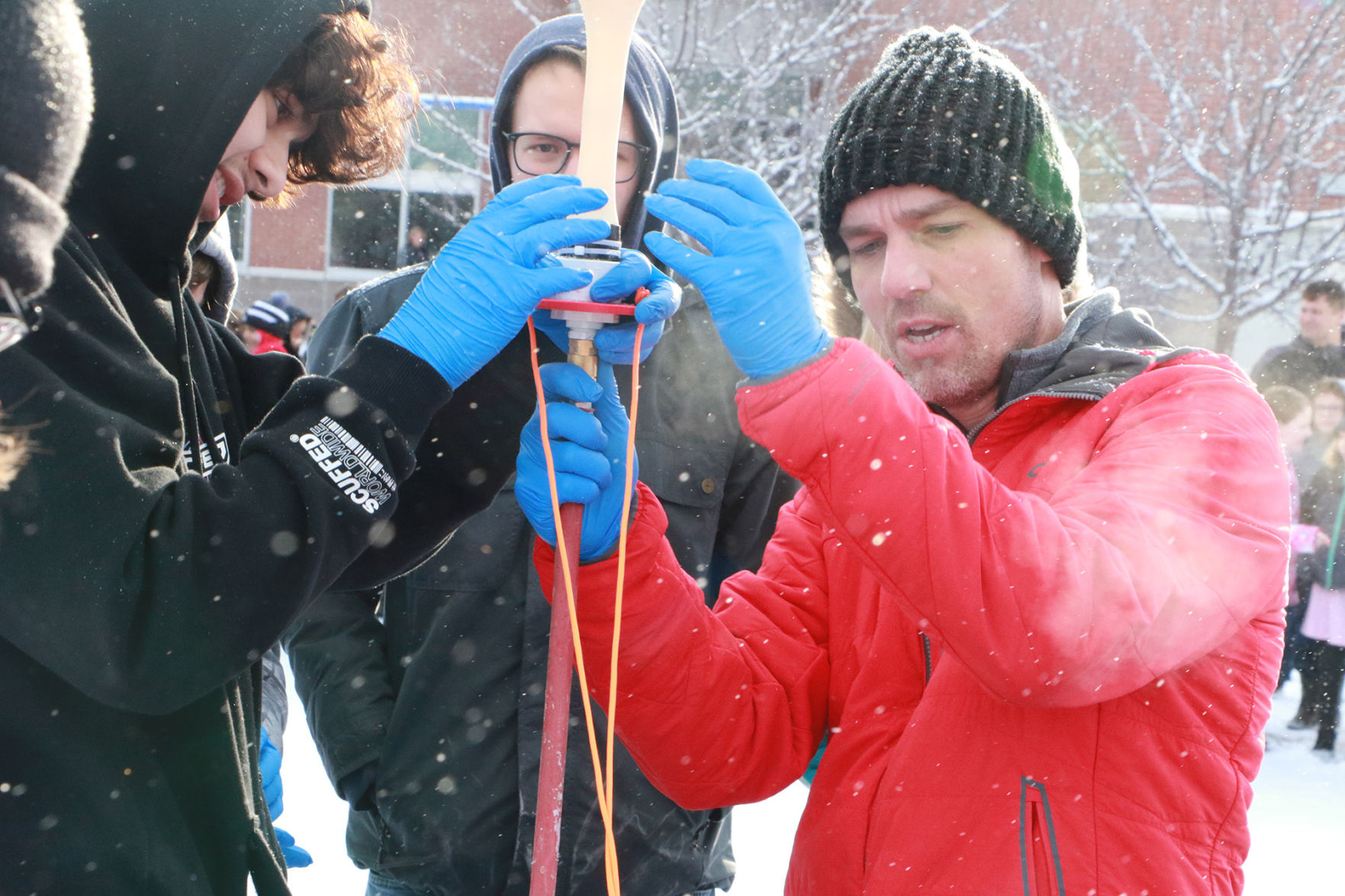 PHOTOS: Weather balloon launch at Lincoln Elementary